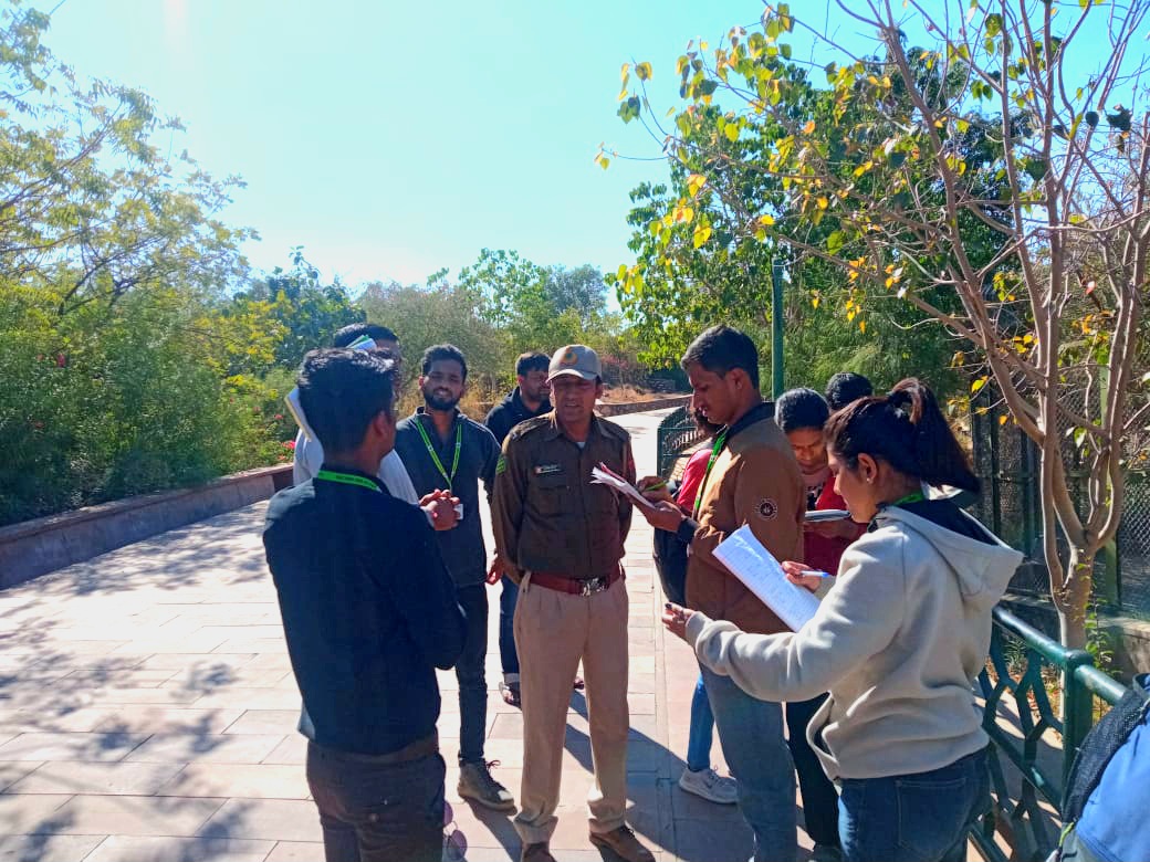 Fieldwork - DFO giving Lecture