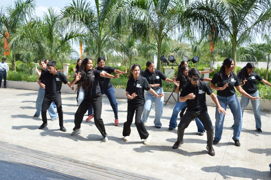 Group Dance for guests